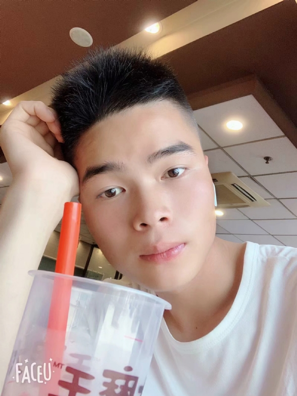 十五的第一张照片--甘孜闪婚服务中心